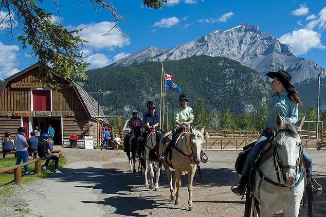 1 Hour Bow River Ride - Spray River Option: Boat Falls, a Golf Course Passing, and Trot-Friendly Country
