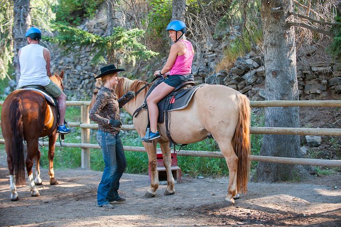 1 Hour Spray River Ride - Meeting point, logistics, and building your Banff day