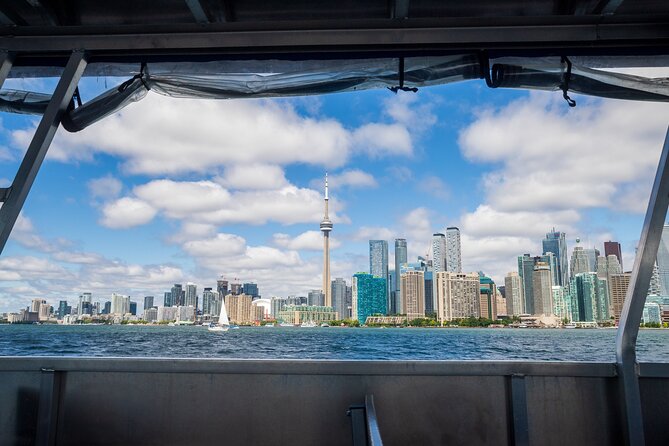 1-Hour Toronto Harbour Tour with Live Narration - Key things to know before you board
