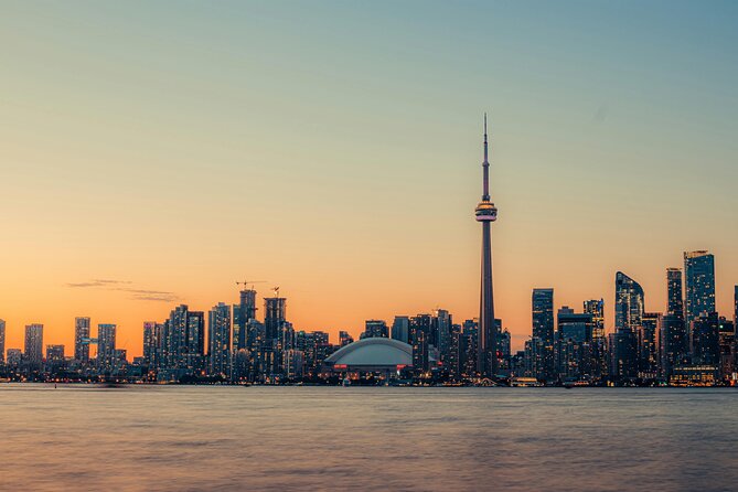 1-Hour Toronto Harbour Tour with Live Narration - Live narration that keeps you oriented, even when you’re just sightseeing