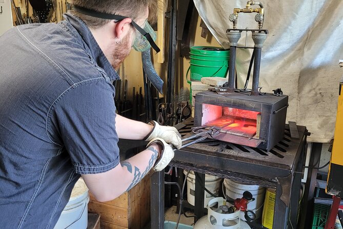 2 Hour Blacksmithing Experience in Niagara (Craft Class/Activity) - Meet Jen Lipski and the Small-Group Classroom Setup