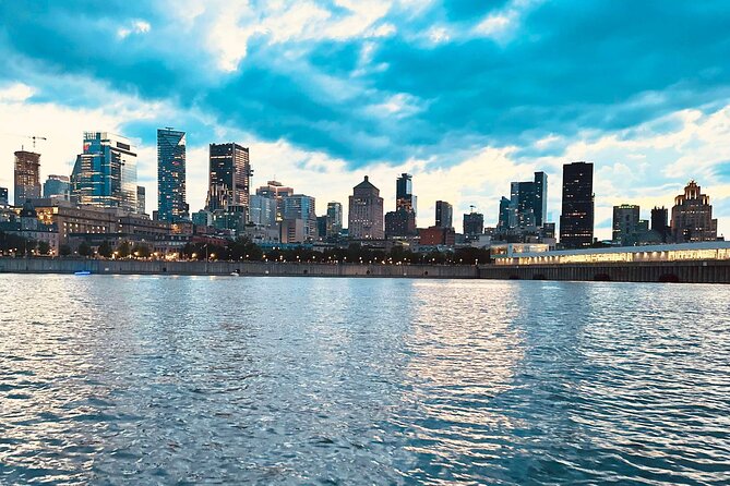 2-Hour Private Montreal Boat Cruise - Parc Jean-Drapeau, the Biosphere, and the feeling of Montreal’s green edge