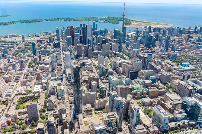 20 km Helicopter Tour over Toronto - Checking In at Billy Bishop, Right Where the Views Start
