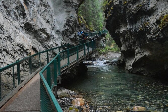 2025 Winner-Lake Louise Moraine Lake Johnston Canyon Banff Town - Time in Banff: The Part That Makes It Feel Like a Trip