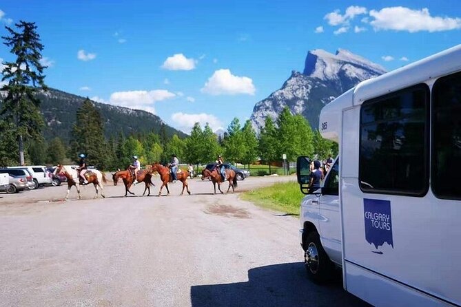 3-Day Canadian Rockies Tour: Yoho & Jasper National Park - Icefields Parkway and the Columbia Icefield Discovery Centre choices