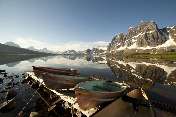 3-Day Glacial Tour package, Columbia Icefield, Jasper, LakeLouise - Day 3: Lake Louise, Moraine Lake permit season, Emerald Lake, and Yoho’s Natural Bridge