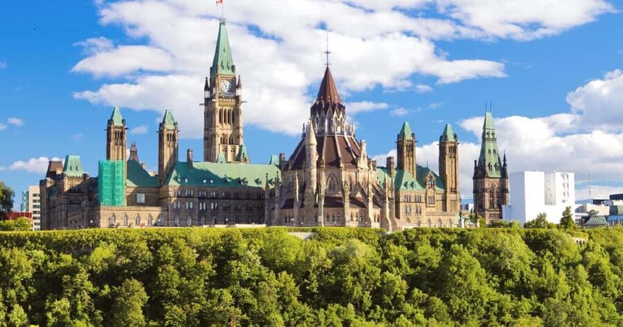 3 Days 3 Cities Tour: Montreal, Quebec, Ottawa from Toronto - Key things that make this tour work