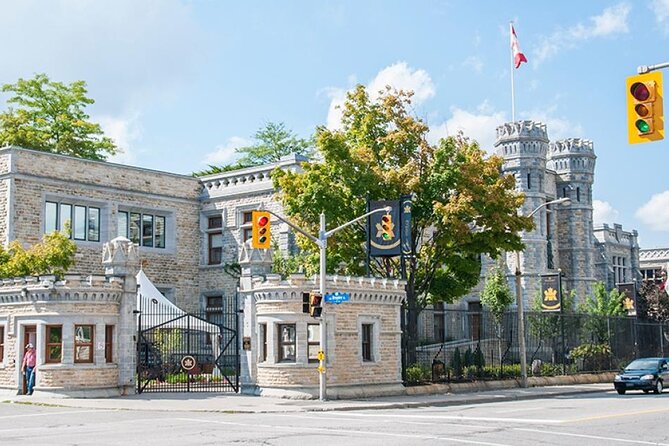 3 Days-3 ICONIC Cities: Montreal, Quebec and Ottawa from Toronto - Day 2: Old Quebec and Petit Champlain, Then Montmorency Falls If You Add the Cable Car