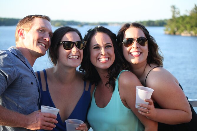 3-Hour 1000 Islands Cruise from Gananoque with views of Boldt Castle - Zavikon Island and the World’s Shortest International Bridge