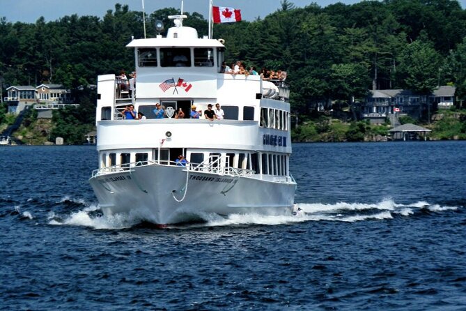 3-Hour 1000 Islands Cruise from Gananoque with views of Boldt Castle - Onboard Comfort: Seating, Restroom, and the Snack Reality