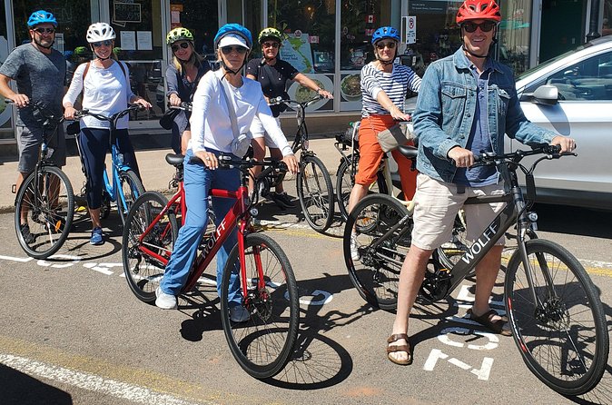 3 Hour E-Bike Tour of Charlottetown - Province House and Confederation Centre: the 1864 conference core