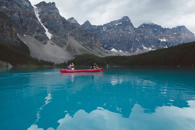 4-Day Rockies Discovery Tour Package, Banff, Jasper, and Yoho - Day 4: Lake Louise, Moraine Lake Permit Season, Yoho, and Emerald Lake