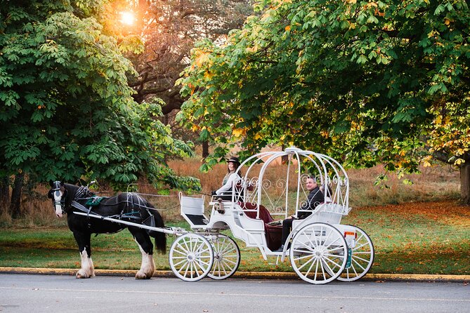 45-Minute By The Park Tour - Key Highlights at a Glance