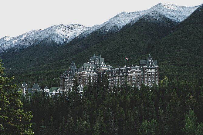 5-Day Banff Self-Guided package with Moraine & Lake Louise Tour - Room, breakfast, and group size: what “package” really buys you