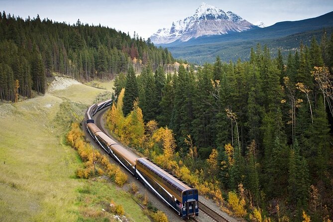 5-Day Rocky Mountaineer Train Tour, From Vancouver to Rockies - Morning to Kamloops, Then Into the Rockies: Why the Rail Portion Works