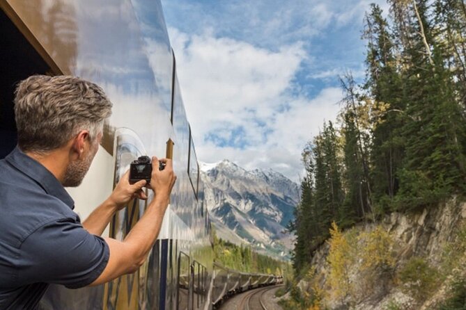6-Day Rocky Mountaineer Train Tour, From Vancouver to Rockies - First Morning in Vancouver: Station Timing and Getting Ready