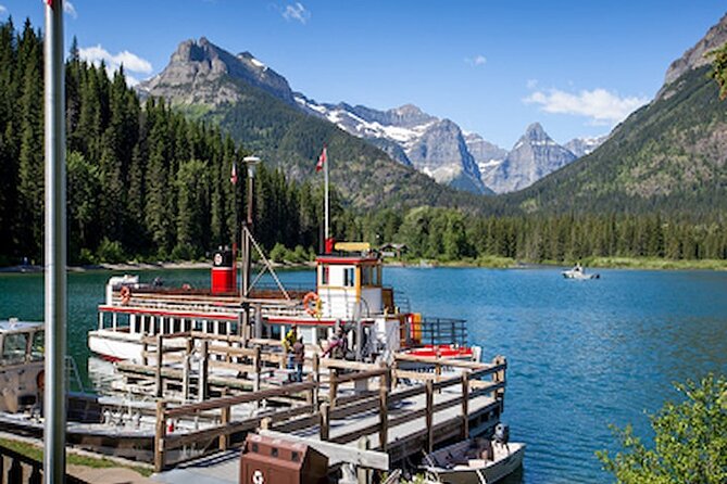 7-Day Rockies Tour : Banff, Jasper, Yoho, Drumheller & Waterton - Day 1: Calgary Pickup and a Gentle Start Before Banff