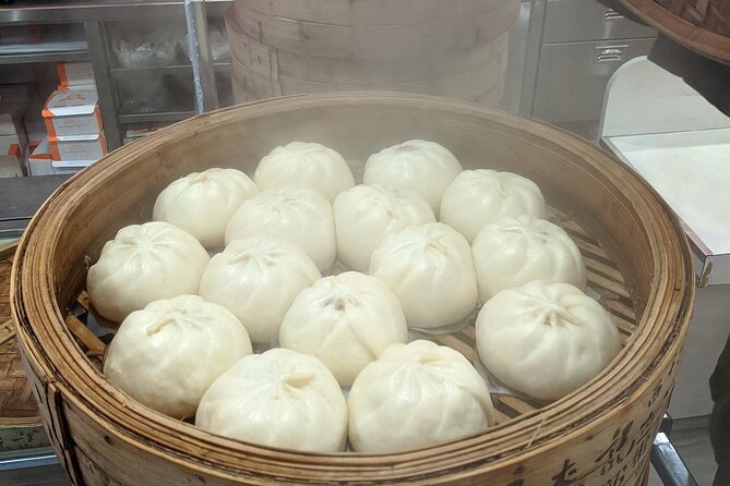 A Wok Around Chinatown: Culinary and Cultural Walking Tour Led by a Chef - How a Chef Turns Chinatown Food Into a Story