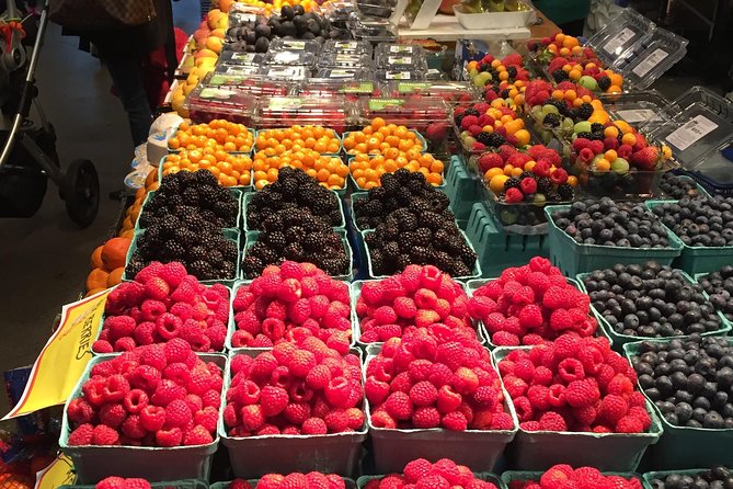 A Wok Around Food Tour of the Granville Island Public Market - Granville Island in 2 hours: the smart way to get your bearings