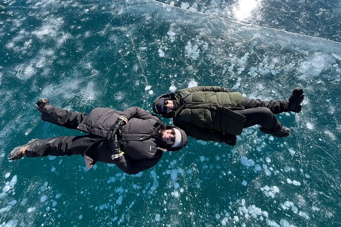 Abraham Ice Bubble/Sunwapta Falls,Snowshoeing,Icefield, Bow&Peyto - Abraham Lake Ice Bubbles: The Signature Winter Moment