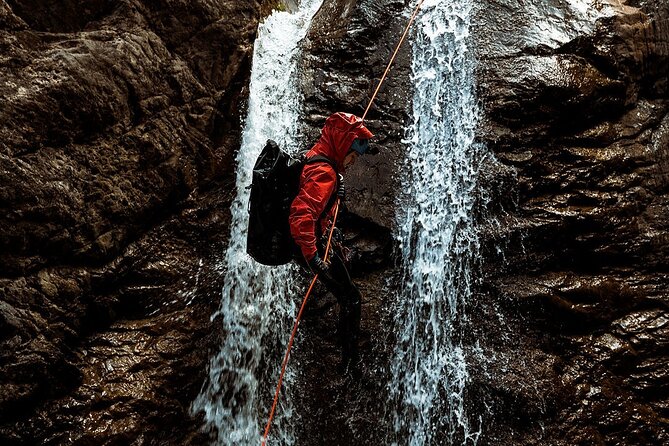 Adrenaline Canyoning Tour - The 6-Hour Plan: How the Day Flows at David Thompson Resort