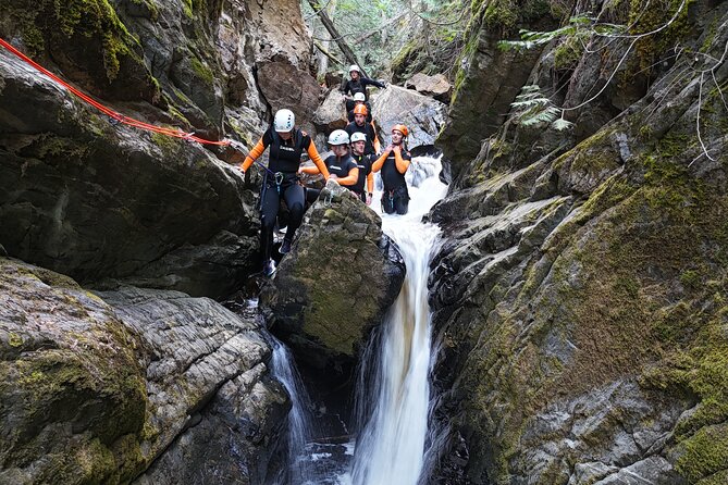 Adventure Canyoning Kelowna - Inside the canyon: 2.5 to 4 hours of guided water adventure