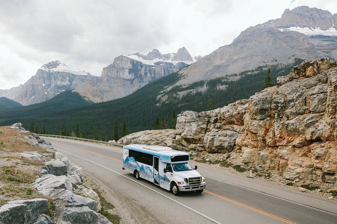 Alberta Transfer: Banff, Jasper, Lake Louise, Calgary - Why this shared transfer makes sense for the Banff-Jasper route