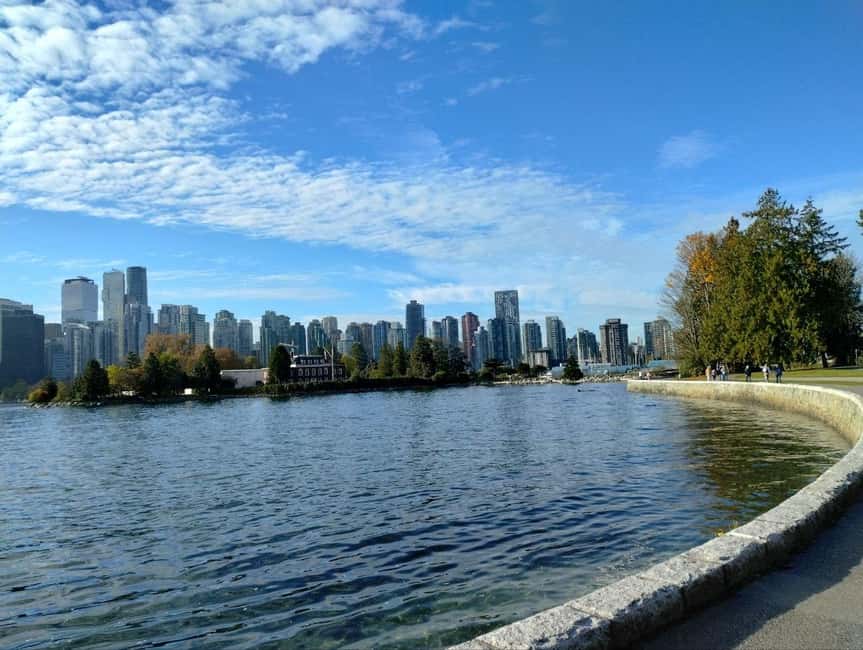 Aquarium & StanleyPark+20 Gem Spots+City/Vip Car+Small Group - Who this tour suits best (and what to watch for)