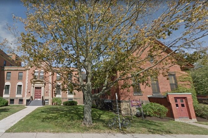 Astounding Scavenger Hunt: Moncton Canada’s Cultural Hub - Start at 655 Main St, then set your own pace
