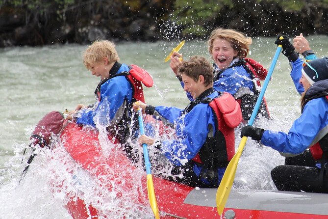Athabasca Expressway Whitewater Rafting - The onshore stops: why Athabasca history and Maligne Adventures are part of the experience