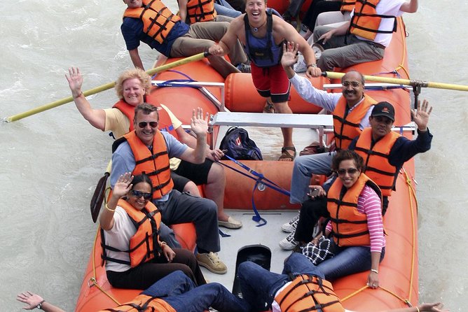 Athabasca River Easy Scenic Raft Trip - Ponchos, Wet Feet, and Dressing for the River You Get