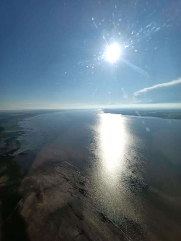 Attitude-Helicopter: Helicopter tour of Quebec City - What to bring: ID and a camera that you can actually use