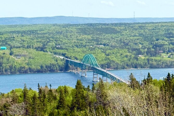 Baddeck and Cabot Trail Tour - Gaelic College in a short stop: culture, clan tartan, and mementos