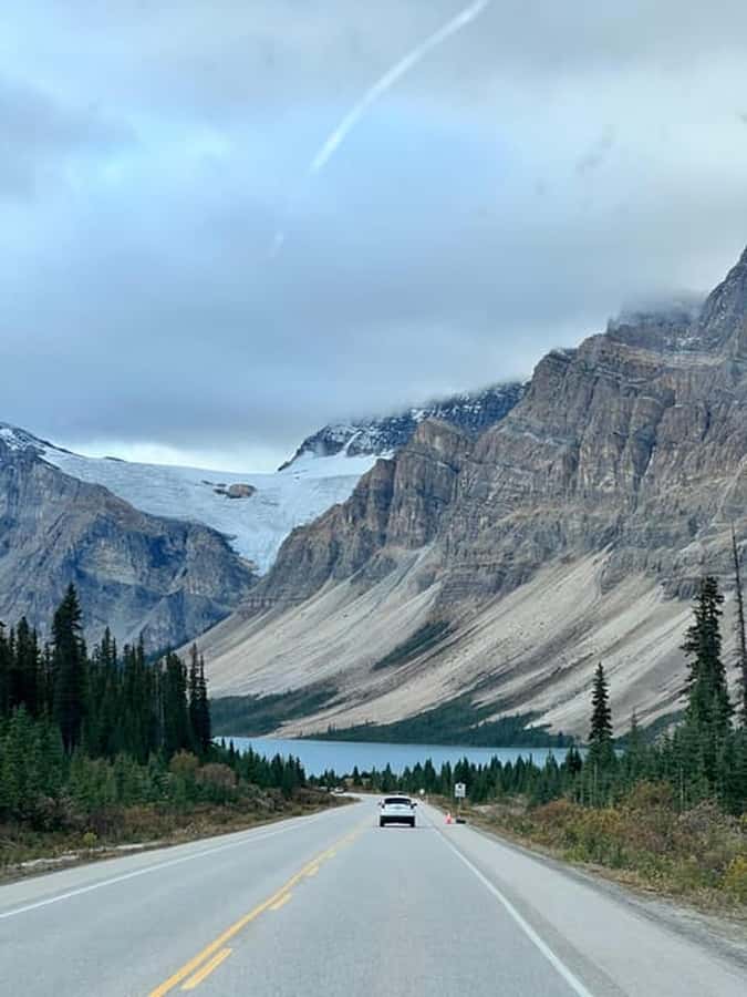 Banff and Jasper National Parks: Tour with Transport - Crowfoot Glacier and Waterfowl Lake: Big Ice Energy, Then a Quiet Reset