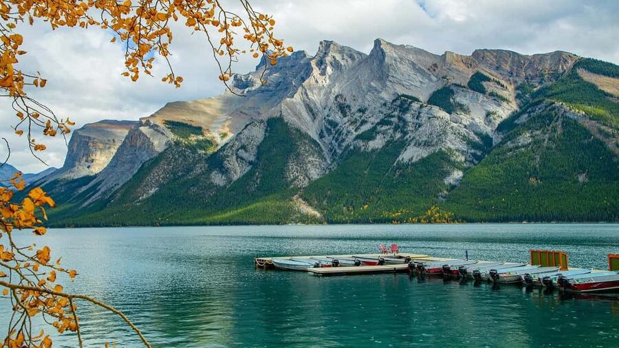 Banff/Calgary:Banff National Park&Johnston Canyon 1-Day Tour - Johnston Canyon: the easy hike that feels like a real win