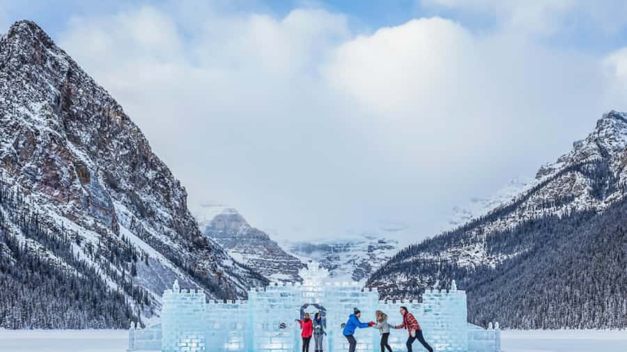 Banff/Calgary/Canmore: Crowfoot Glacier and 5 Lakes Tour - The road to Lake Louise: why this drive is part of the experience