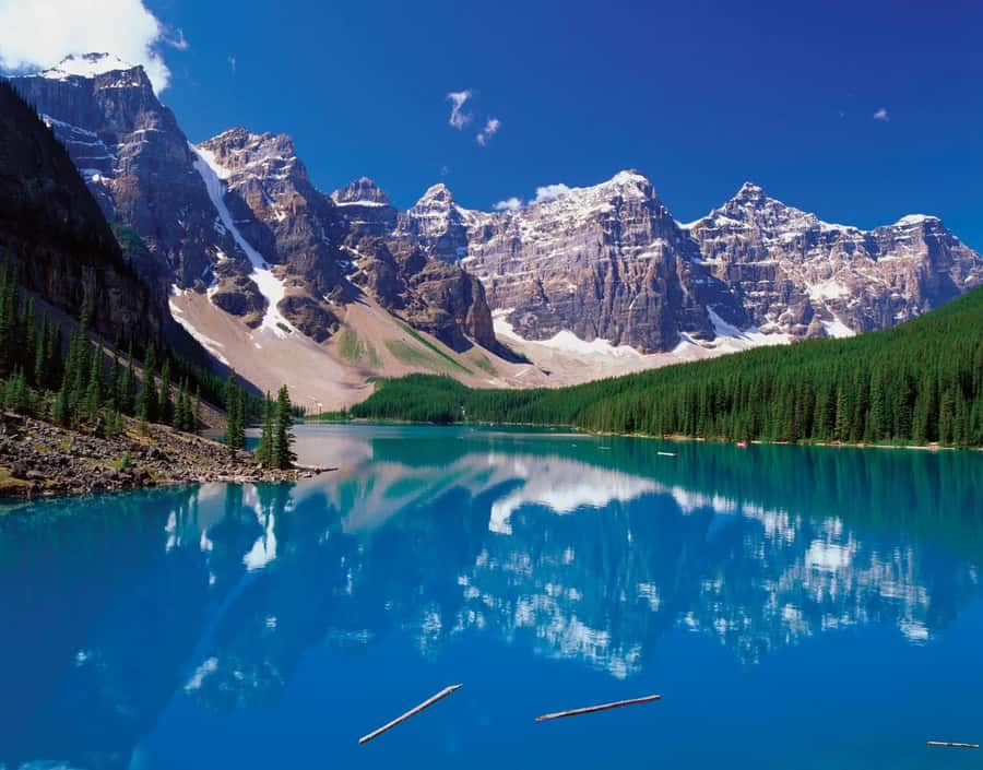 Banff/Calgary:Lake Louise,Moraine Lake,Emerald Lake Day Tour - Guides on board: Stephen, Steve, Lisa, and why the drive matters