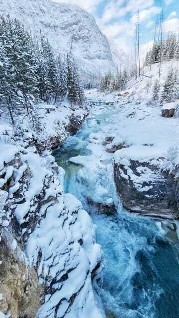 Banff & Canmore: Lake Louise & Marble Canyon - What to watch for before you book