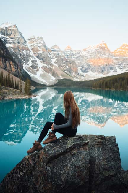 Banff/Canmore: Moraine Lake & Lake Louise Combo Tour - How the day feels from start to finish