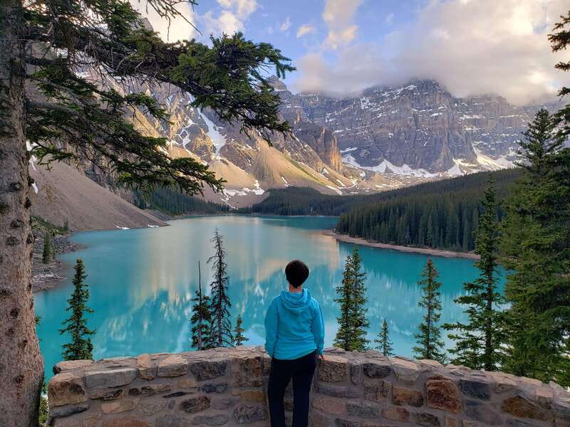 Banff/Canmore- Moraine Lake & Louise-Morning or Sunset Tour - The key details that make this tour worth your time