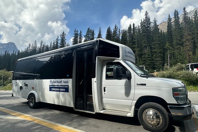 Banff/Canmore Shuttle to Moraine Lake and Lake Louise(1.5h each) - Using your 1.5 hours well: a simple rhythm for both lakes