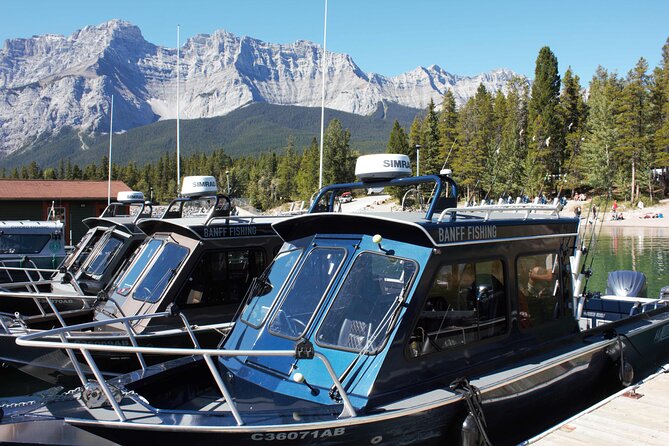 Banff Fishing on Lake Minnewanka - On the water: what your guide actually helps with