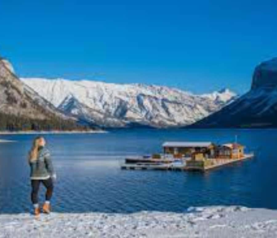 Banff: Gondola, Hot Springs, Bow falls & Three lakes tour - Key things to know before you go
