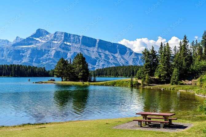 Banff Gondola, Lake Louise, Emerald Lake and Lake Minnewanka Tour - Price and logistics, what makes it good value