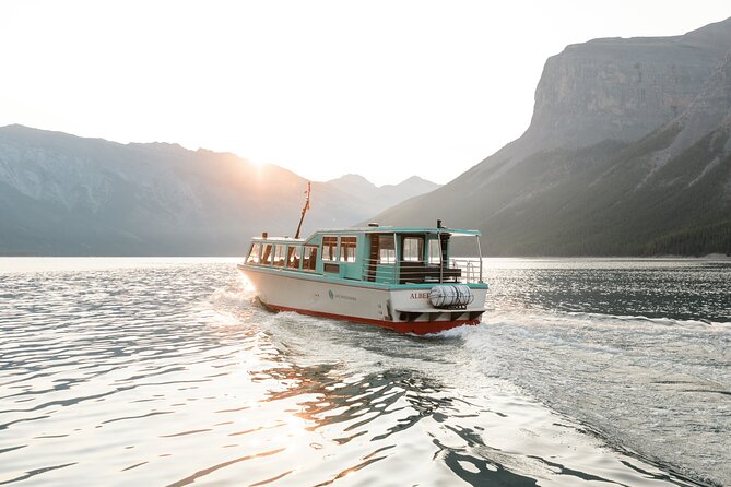 Banff Gondola & Lake Minnewanka Cruise Combo - The Timing Game: How the 1.5-Hour Gondola and Cruise Hours Add Up