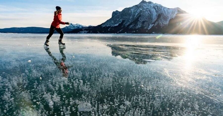 Banff: Icefields Parkway & Abraham Lake Ice Bubbles Tour - Why this Icefields Parkway day feels like the real Banff winter