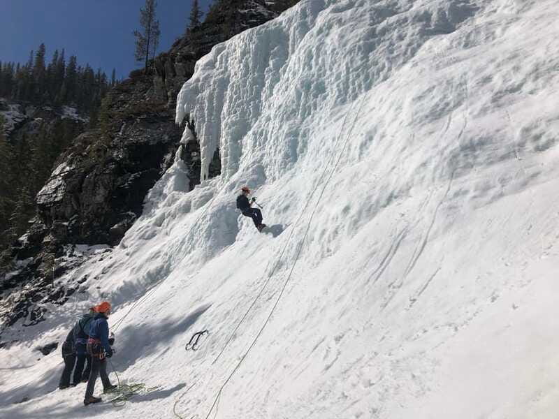 Banff: Introduction to Ice Climbing for Beginners - Where and when you meet: Alpine Air Adventures office and the drive