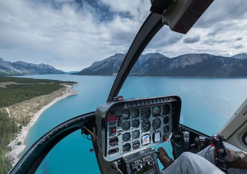 Banff/Jasper: Canadian Rockies Scenic Helicopter Tour - 20-Minute Tour Over Abraham Lake, Blue Water and Bubble Patterns