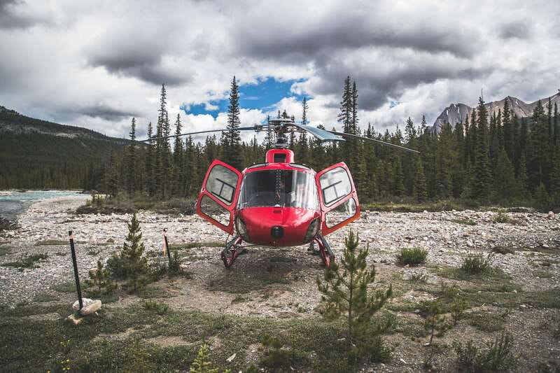 Banff/Jasper: Canadian Rockies Scenic Helicopter Tour - 55-Minute Columbia Icefields Fly-Over With 6 Glaciers