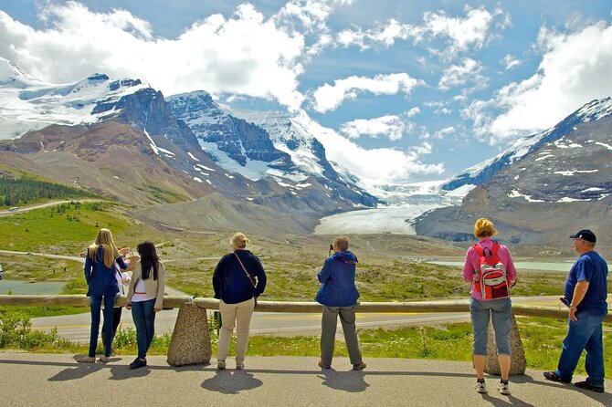 Banff & Jasper: Ultimate Canadian Rockies Experience - Why this Icefields Parkway day starts at 6:30 am